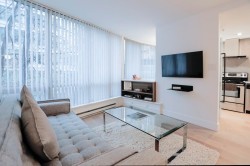 608-1166 Melville Street  Vancouver, BC V6E 4P5