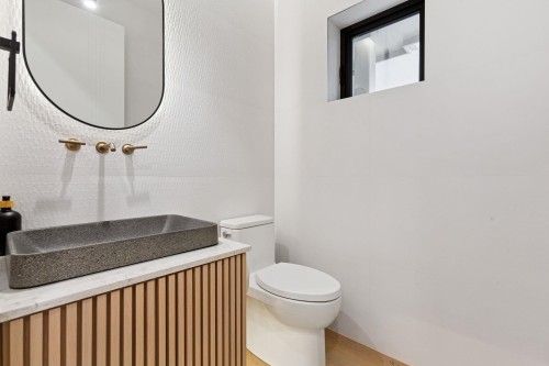 2-448 20Th Avenue W, Vancouver, BC 