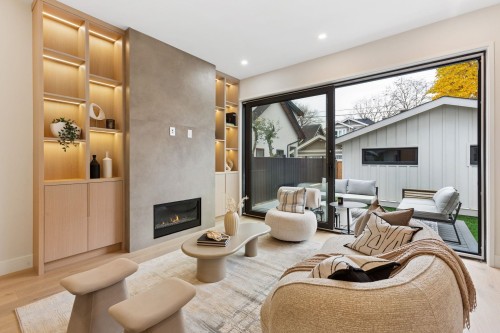 2-448 20Th Avenue W, Vancouver, BC 