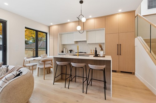 2-448 20Th Avenue W, Vancouver, BC 