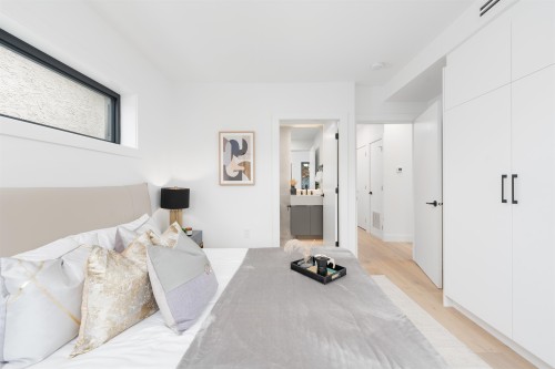 1-3118 Windsor Street, Vancouver, BC 