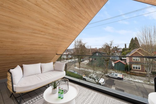 1-3118 Windsor Street, Vancouver, BC 