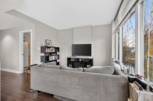 210-1777 7Th Avenue W, Vancouver, BC 