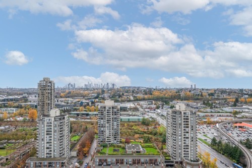 2301-4168 Lougheed Highway, Burnaby, BC 