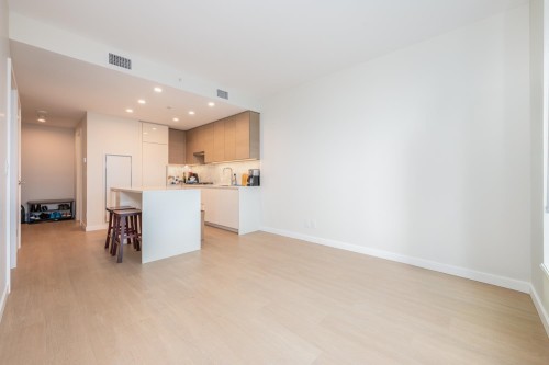 2301-4168 Lougheed Highway, Burnaby, BC 