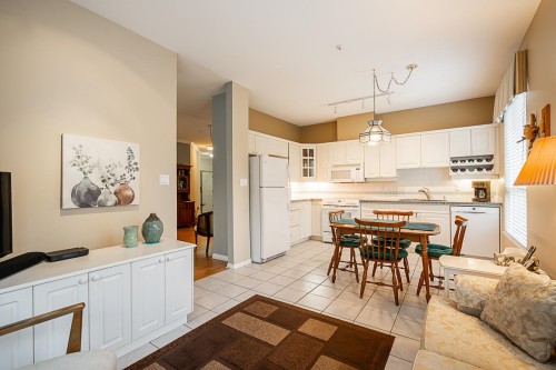 202-3098 Guildford Way, Coquitlam, BC 