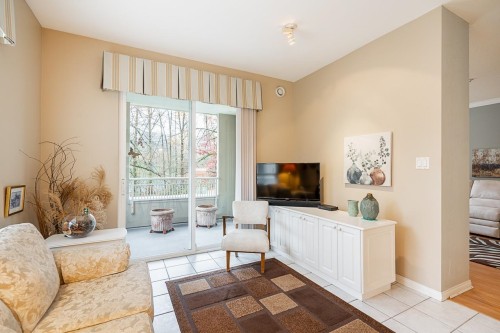 202-3098 Guildford Way, Coquitlam, BC 