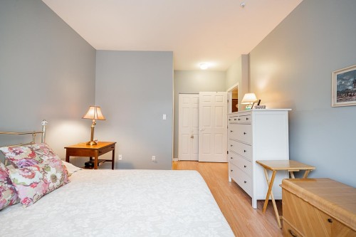 202-3098 Guildford Way, Coquitlam, BC 