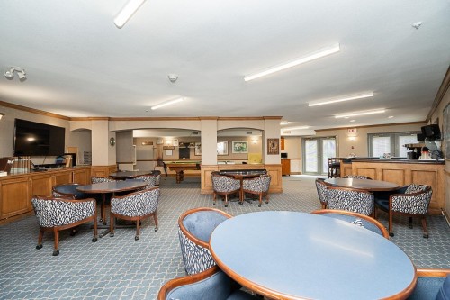 202-3098 Guildford Way, Coquitlam, BC 