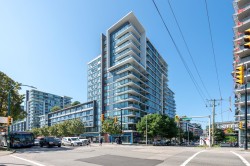 621-1783 Manitoba Street  Vancouver, BC V5Y 0K1