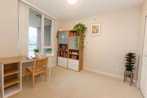 706-3100 Windsor Gate, Coquitlam, BC 