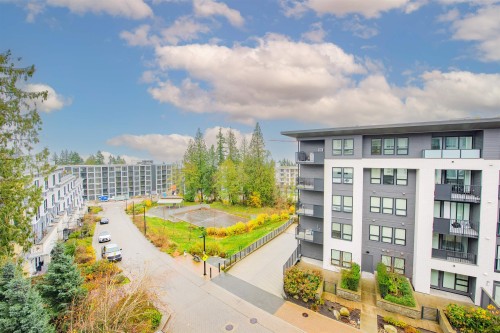 507-9250 University High Street, Burnaby, BC 