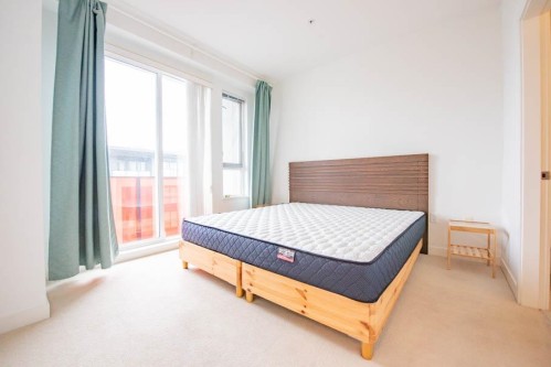 507-9250 University High Street, Burnaby, BC 