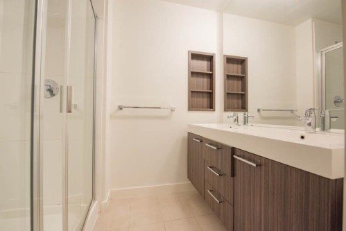 507-9250 University High Street, Burnaby, BC 