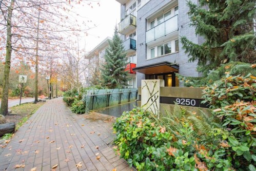 507-9250 University High Street, Burnaby, BC 