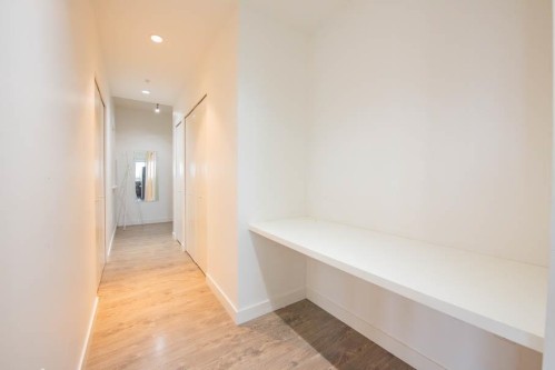 507-9250 University High Street, Burnaby, BC 