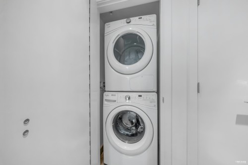 2010-7303 Noble Lane, Burnaby, BC 