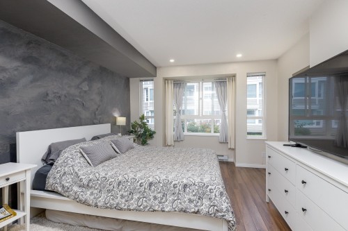 202-3033 Terravista Place, Port Moody, BC 