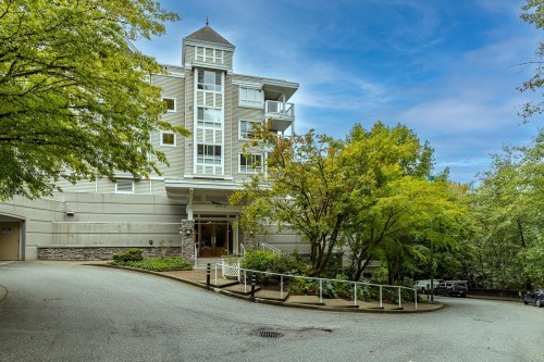 202-3033 Terravista Place, Port Moody, BC 