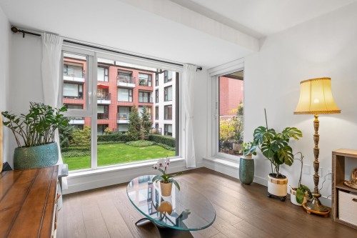 305-1571 57Th Avenue W, Vancouver, BC 