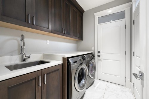 3906 Lockhart Road, Richmond, BC 