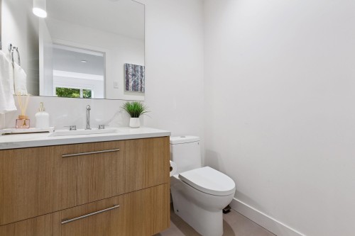 173-2035 Glenaire Drive, North Vancouver, BC 