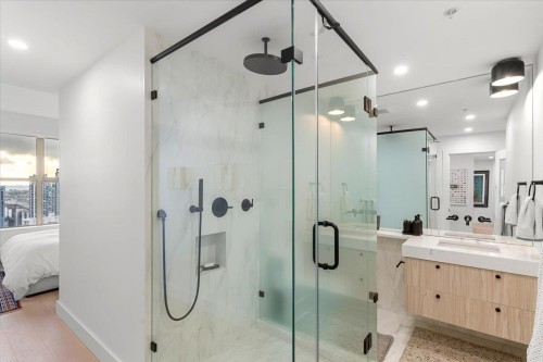 3001-969 Richards Street, Vancouver, BC 