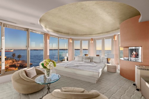 3912 Marine Drive, West Vancouver, BC 