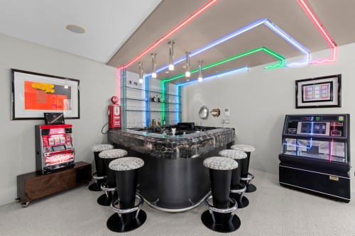 3912 Marine Drive, West Vancouver, BC 