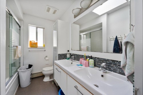 2663 41St Avenue E, Vancouver, BC 