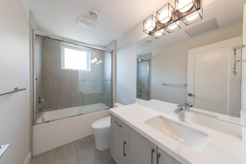 5-9899 Steveston Highway, Richmond, BC 