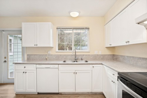 5447 River Road, Delta, BC 