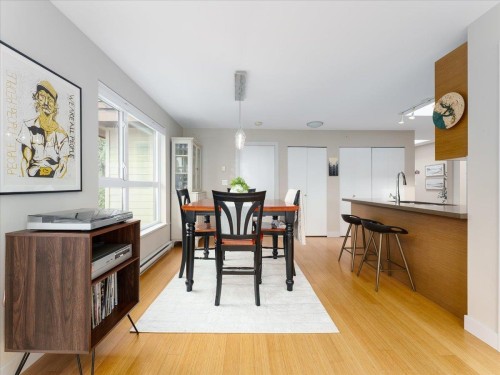 402-3732 Mt Seymour Parkway, North Vancouver, BC 