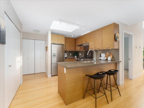 402-3732 Mt Seymour Parkway, North Vancouver, BC 