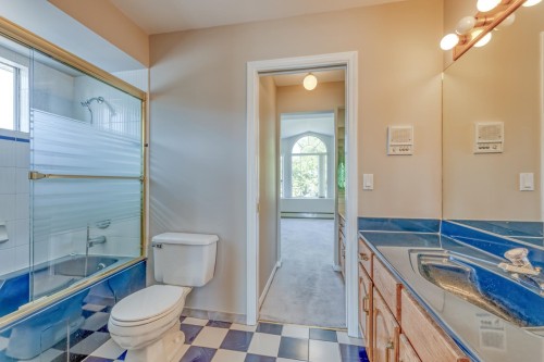 4930 Venables Street, Burnaby, BC 