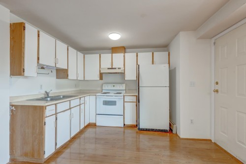 4930 Venables Street, Burnaby, BC 