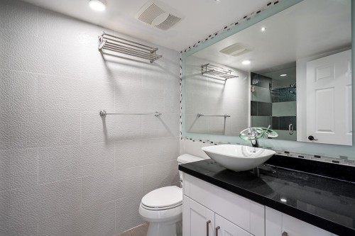 602-2090 Argyle Avenue, West Vancouver, BC 