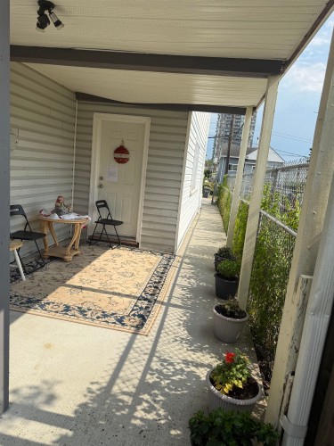 8125 St. George Street, Vancouver, BC 