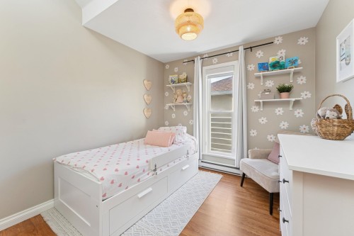 333 Keith Road E, North Vancouver, BC 