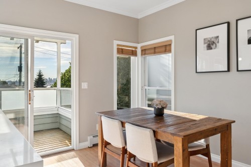 333 Keith Road E, North Vancouver, BC 