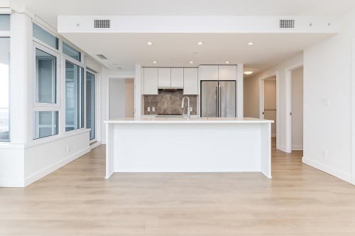 1702-8538 River District Crossing, Vancouver, BC 