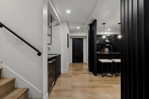 104-2119 Yew Street, Vancouver, BC 