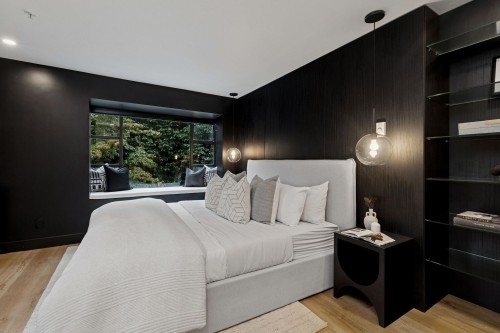 104-2119 Yew Street, Vancouver, BC 