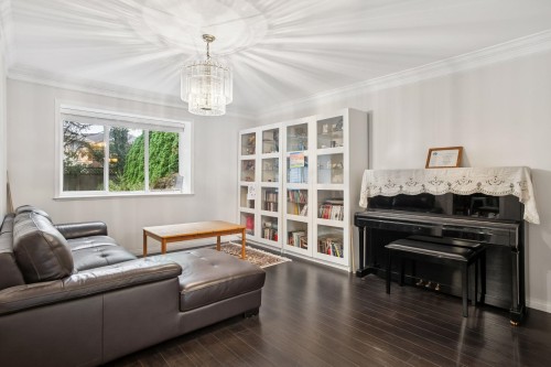 6080 Granville Avenue, Richmond, BC 