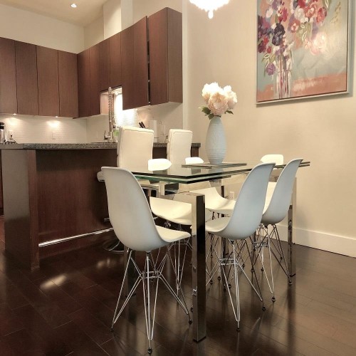 1059 Richards Street, Vancouver, BC 