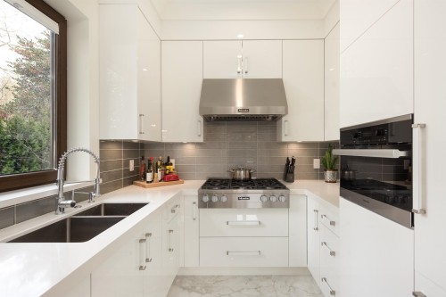 5637 Laburnum Street, Vancouver, BC 