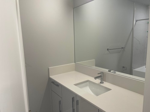 Sl35-10333 River Drive, Richmond, BC 