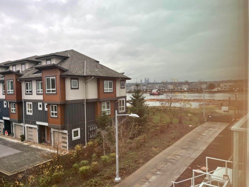 Sl35-10333 River Drive, Richmond, BC 