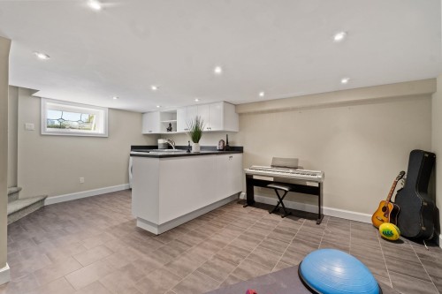 358 Alberta Street, New Westminster, BC 