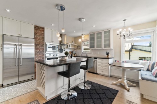 358 Alberta Street, New Westminster, BC 